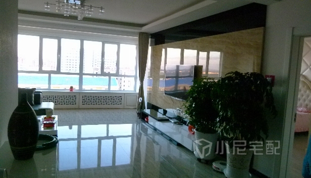 130㎡/三室兩廳兩衛(wèi)/現(xiàn)代