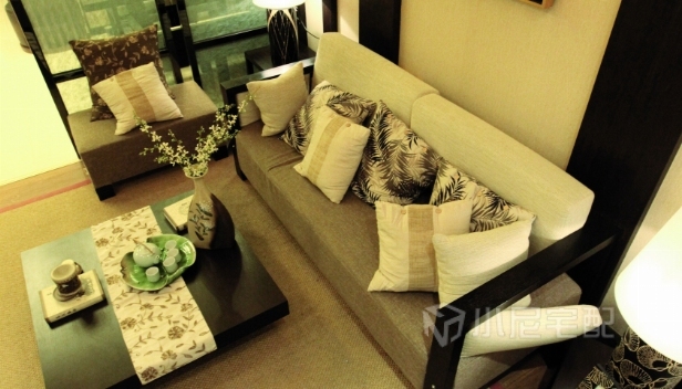 127㎡/三室一廳兩衛(wèi)/現(xiàn)代